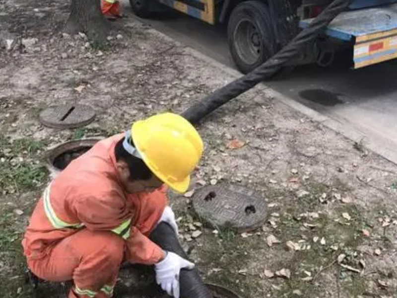 郑东新区专业清理化粪池 专业抽粪抽污水抽泥浆通下水